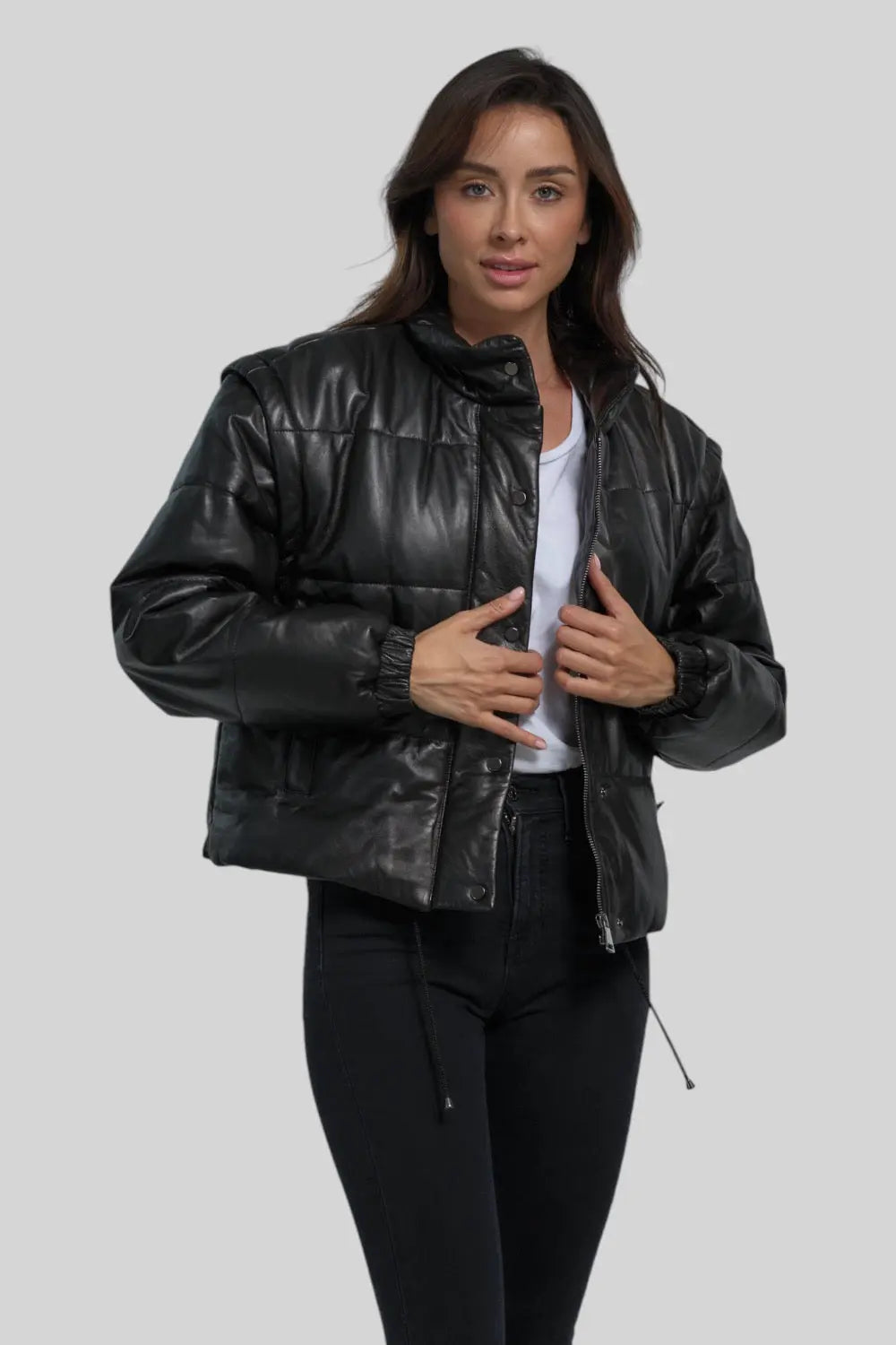 Livia Classic Leather Bomber Spellezo